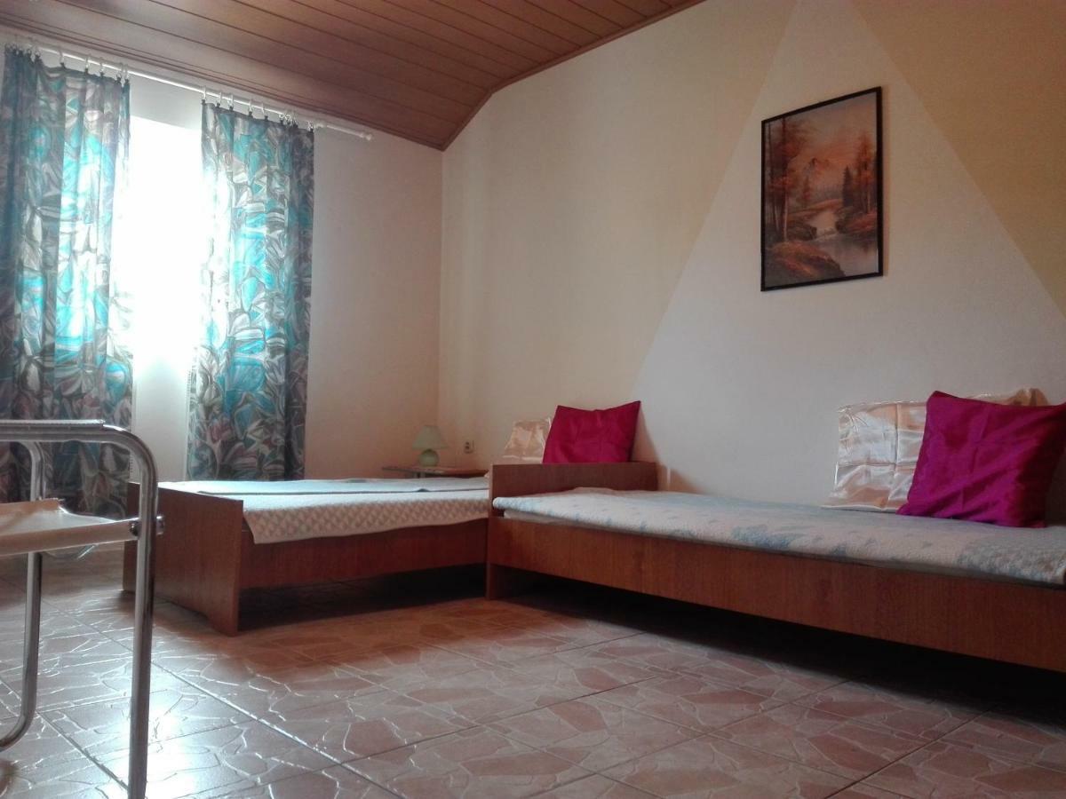 Apartments Jadranska Biograd Na Moru Exterior photo